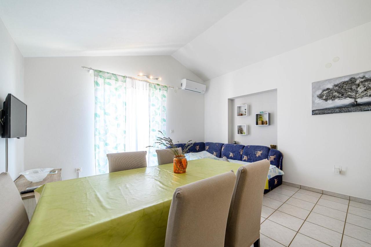 Apartman Maslina 시베니크 외부 사진
