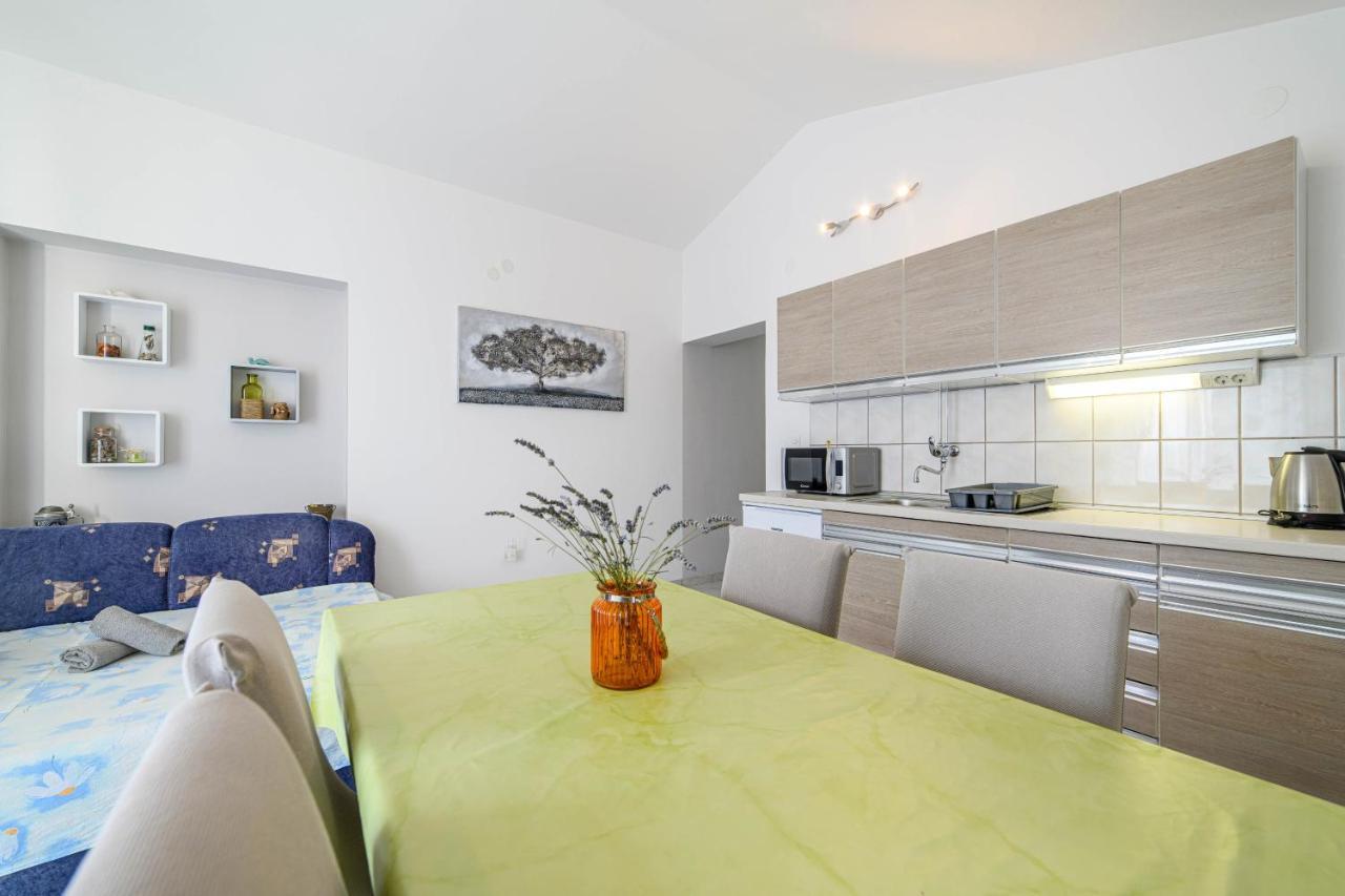 Apartman Maslina 시베니크 외부 사진